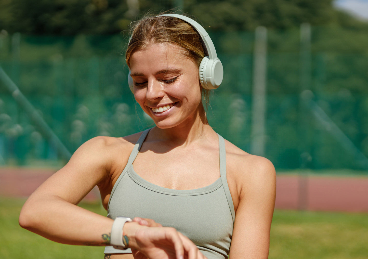 Women in Sports: The Female Athlete Performance Guide