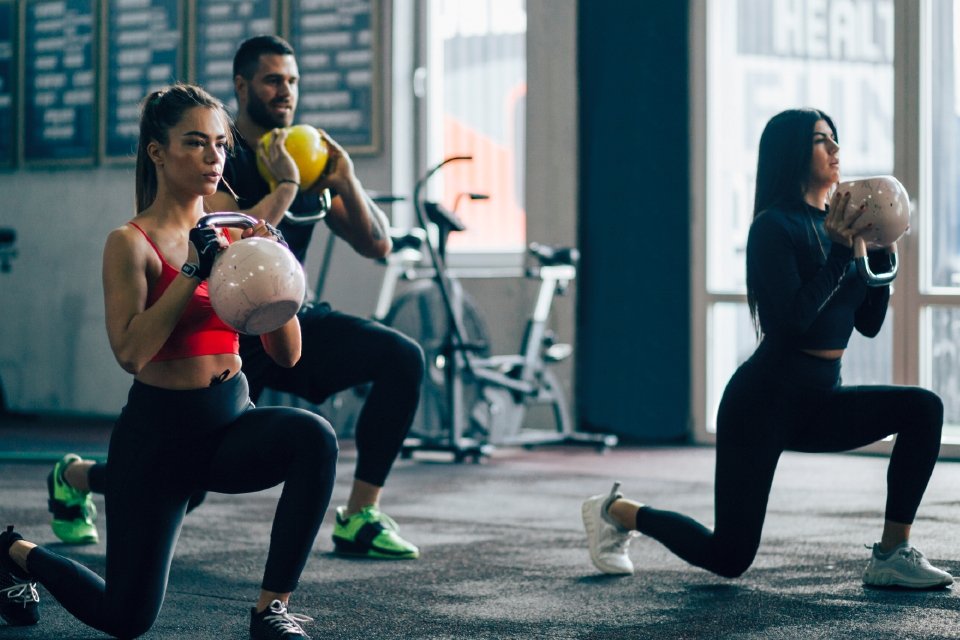 Supersetting 101: Training acceleration tips and strategies - GAT SPORT